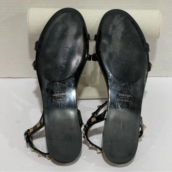 Valentino Garavani Rockstud Flat Sandals - Black - Size 39 - Picture 14 of 14